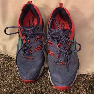 Late 2016 Brooks Cascadia running shoe
